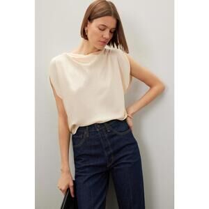 A.L.C. Off-White Nadia Top Size 4 with Snags & Fabric Pull